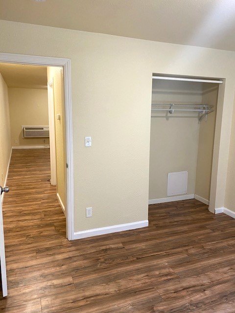 415 E Flora St Apt 5 property image