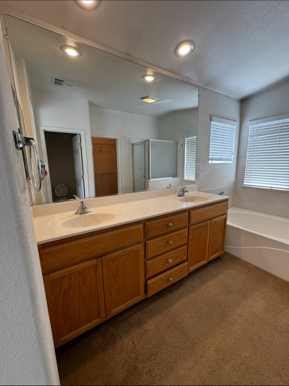 https://youtu.be/-s5uUPDBIp8?si=I6x4qghan1fA20h0 property image