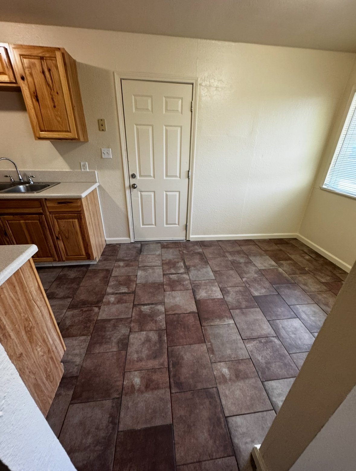 https://youtube.com/shorts/OoCwevTb-1s?si=vyCI_2JSeMYnbMB4 property image