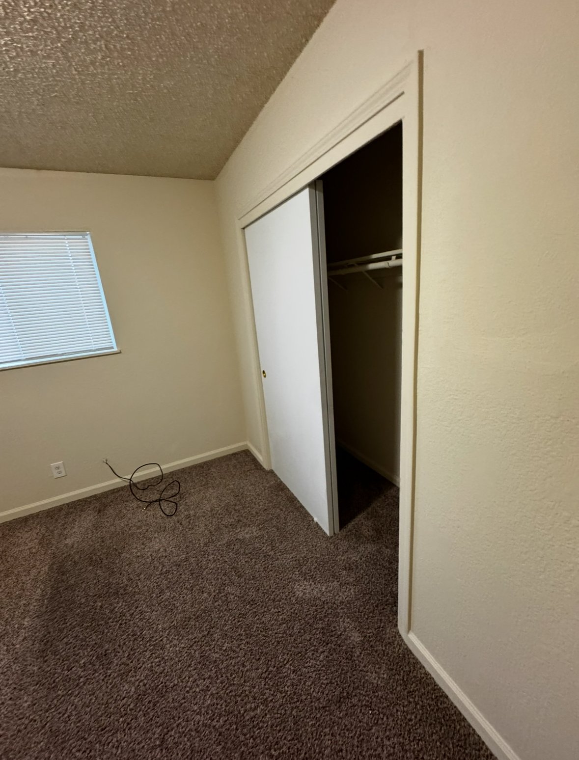https://youtube.com/shorts/OoCwevTb-1s?si=vyCI_2JSeMYnbMB4 property image