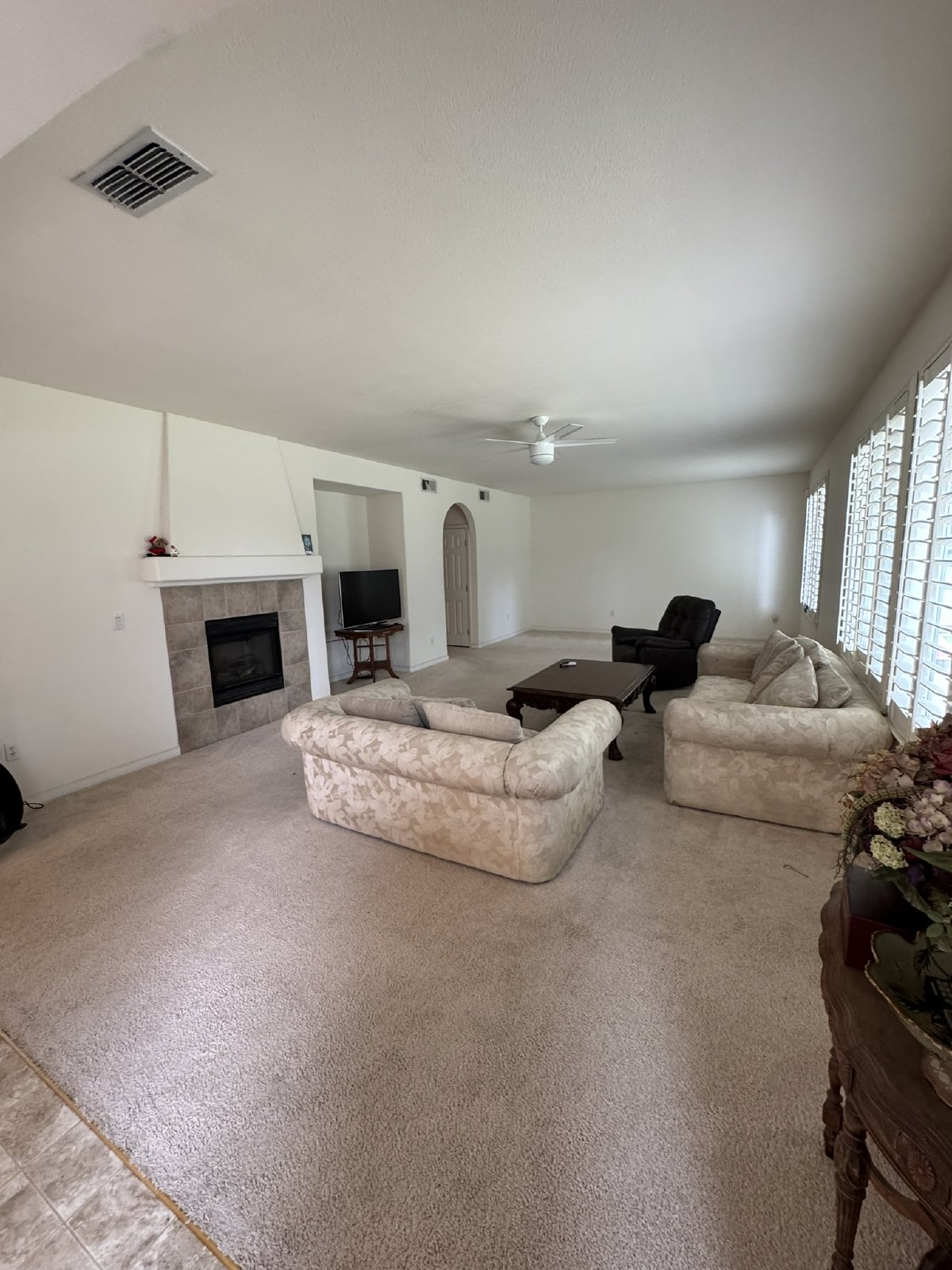 https://youtu.be/ajmPGeBzTwA?si=ps6A5DCyZ1oMoFMK property image