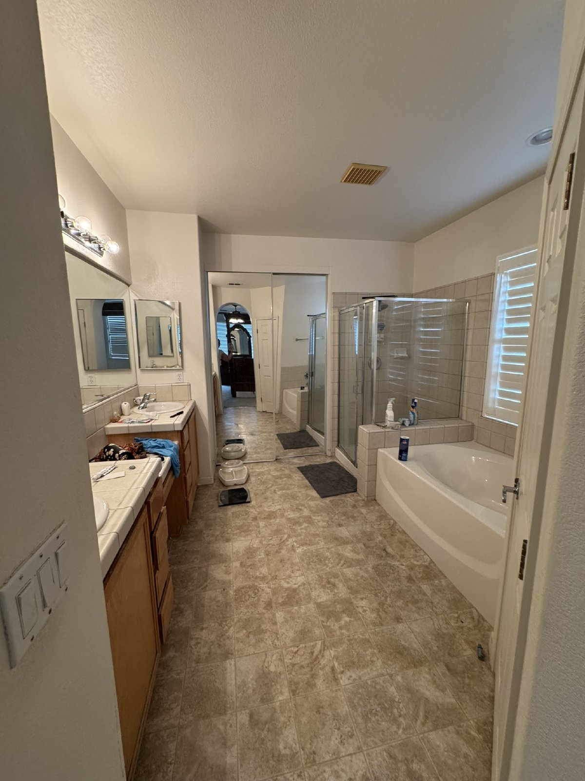 https://youtu.be/ajmPGeBzTwA?si=ps6A5DCyZ1oMoFMK property image