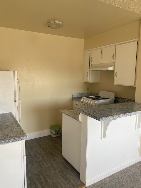 Unit 8 property image