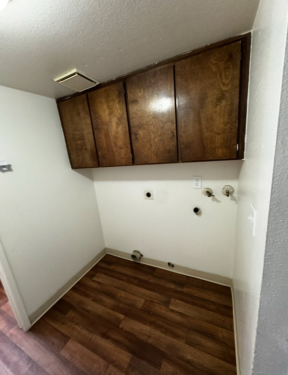https://youtube.com/shorts/72V8A1QBf5I?si=YGKI5ZQn1ZJrfe3w property image