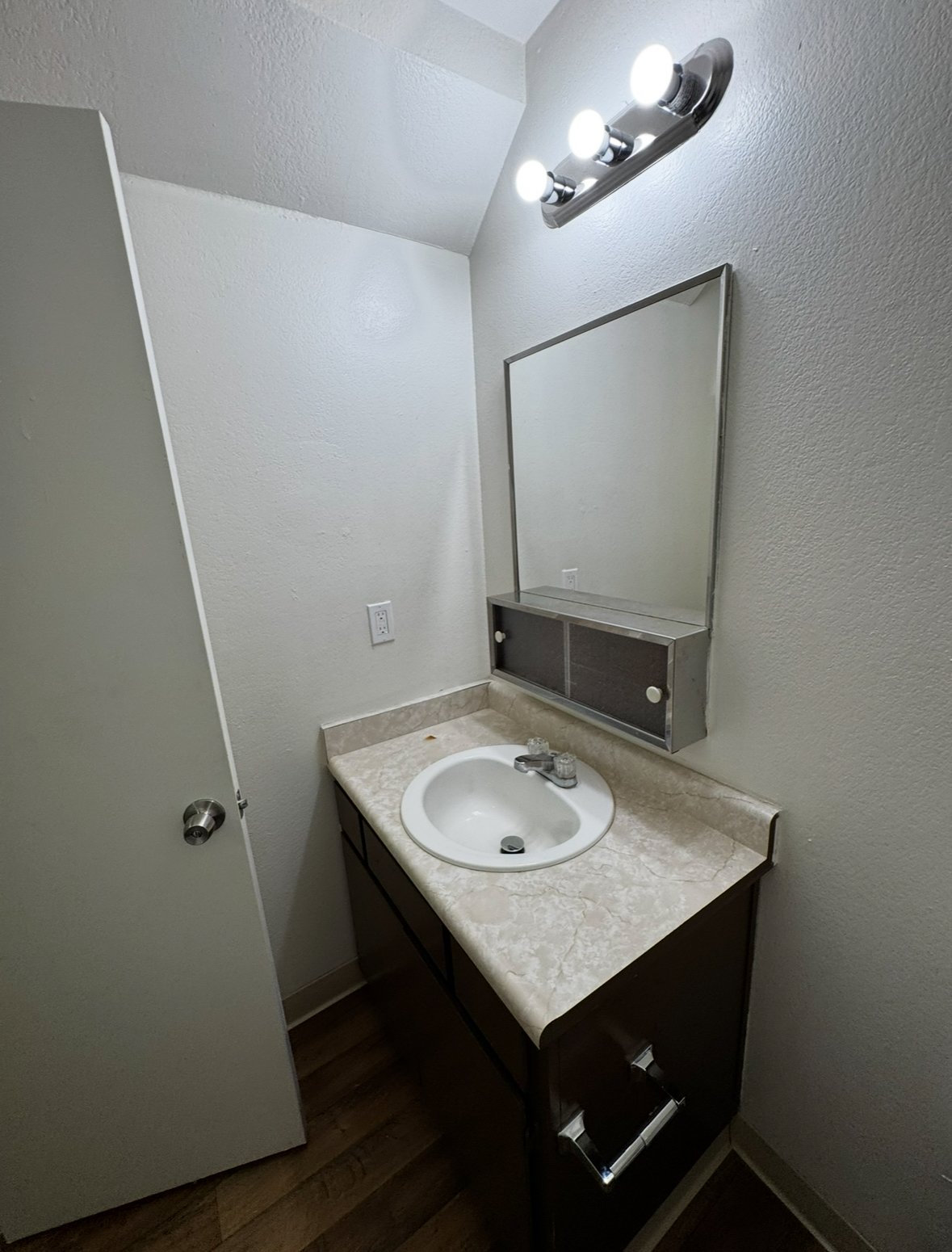 https://youtube.com/shorts/72V8A1QBf5I?si=YGKI5ZQn1ZJrfe3w property image