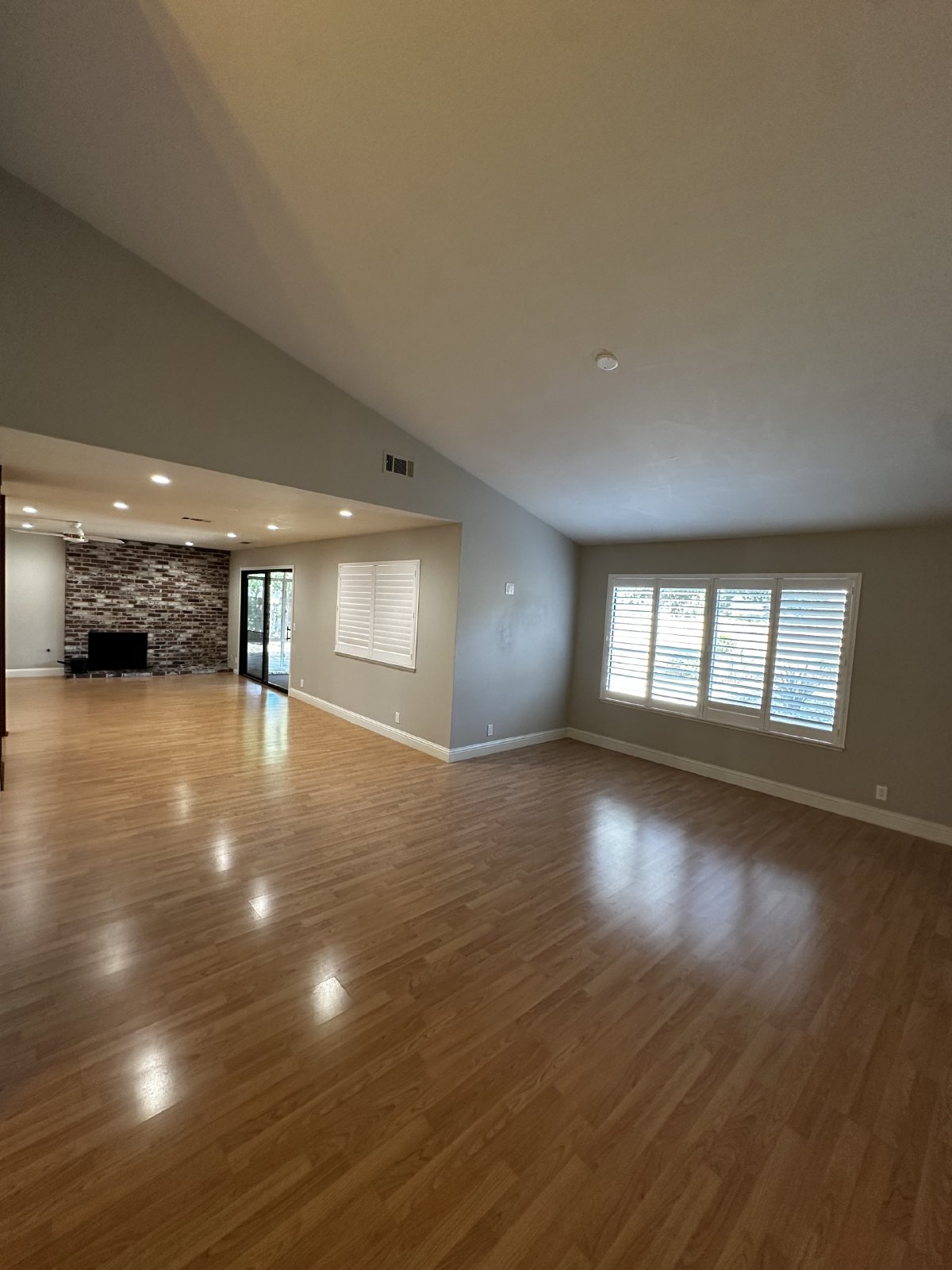 https://youtu.be/yP4N0CgUWz4 property image