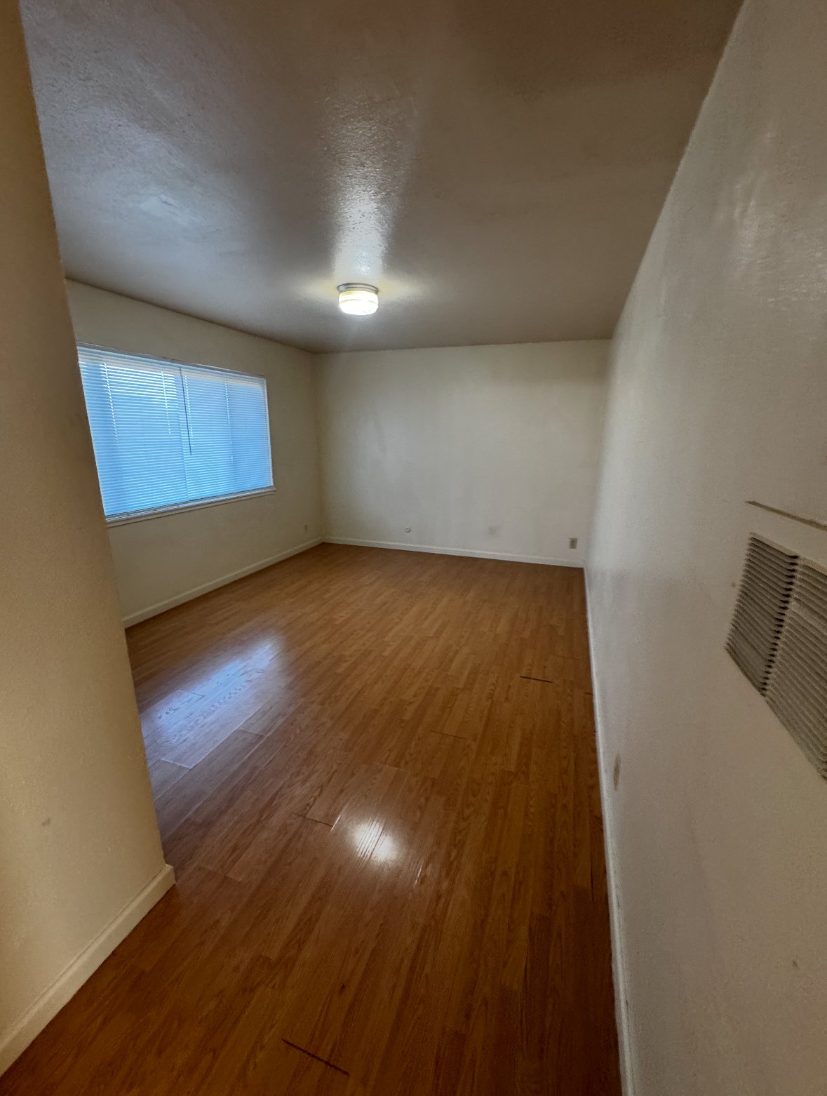 https://youtube.com/shorts/2sMLUYe3NMk?feature=shared property image