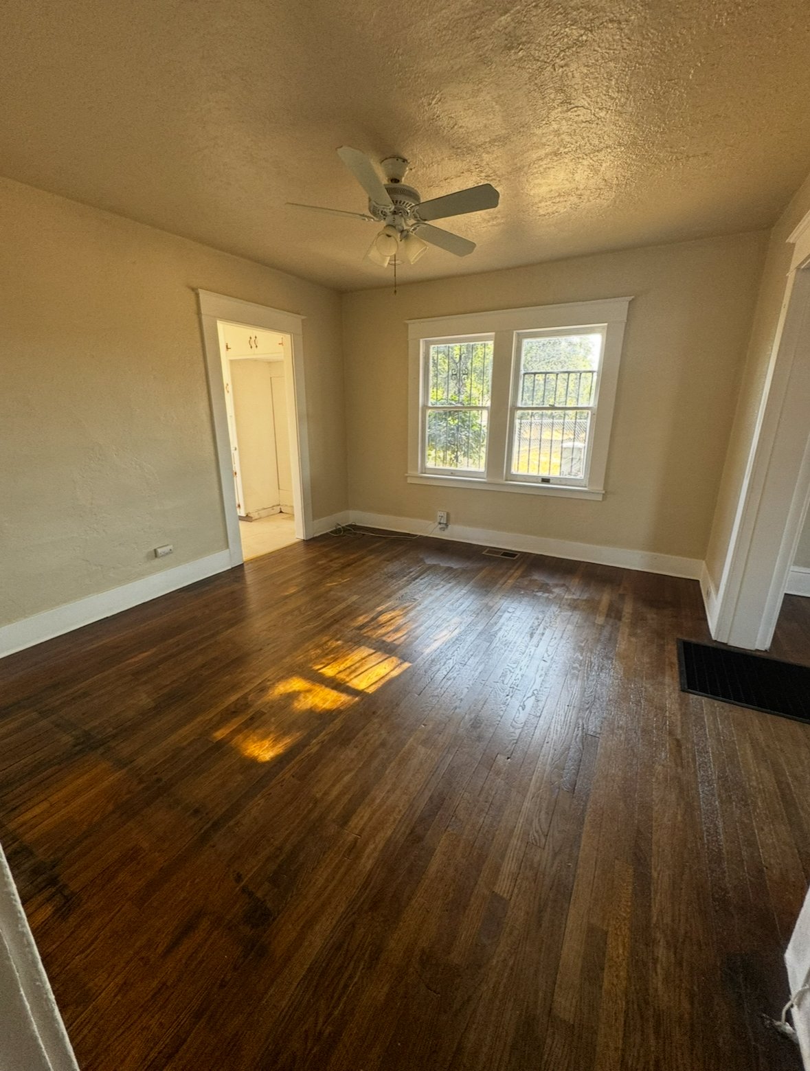 https://youtube.com/shorts/f7WcctRpbm4?feature=shared property image