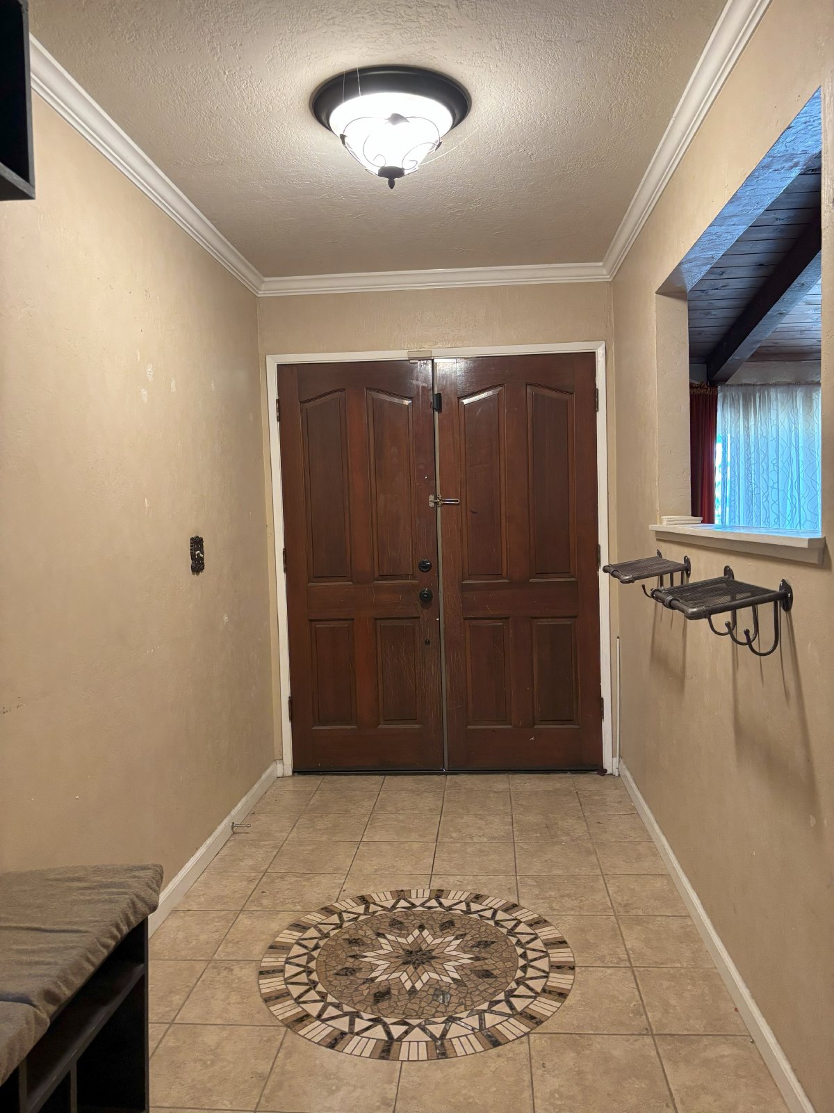 3343 Vans property image