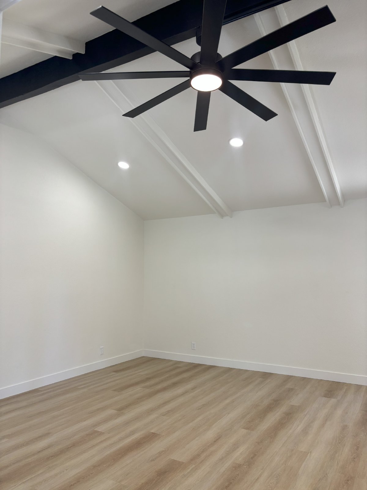 https://youtube.com/shorts/dCcH-99m74w?feature=shared property image
