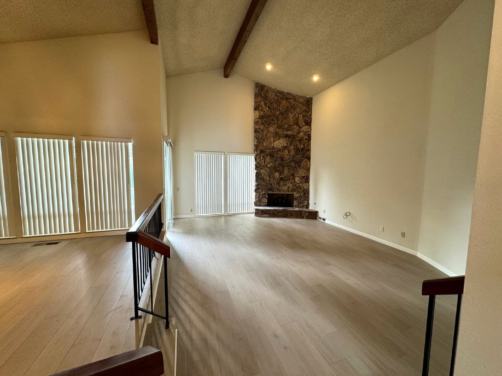 2 Dumfries Court property image