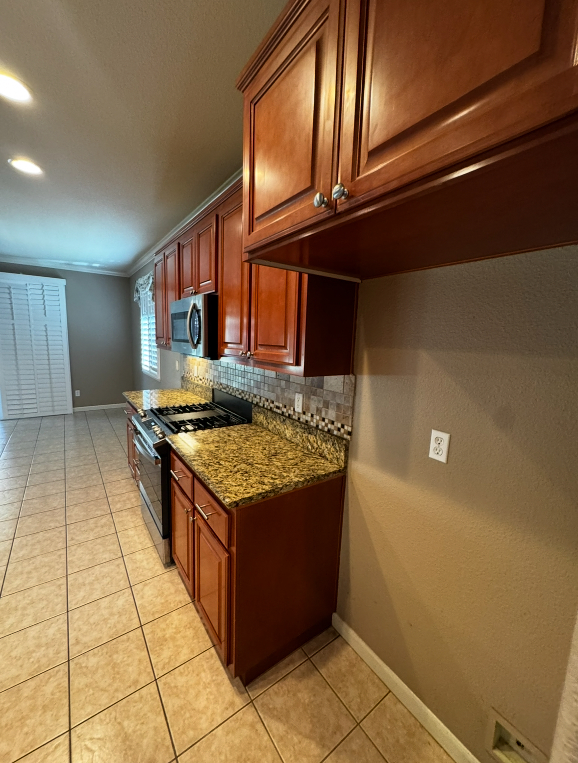 https://youtu.be/Rg3YZjwwBP8 property image