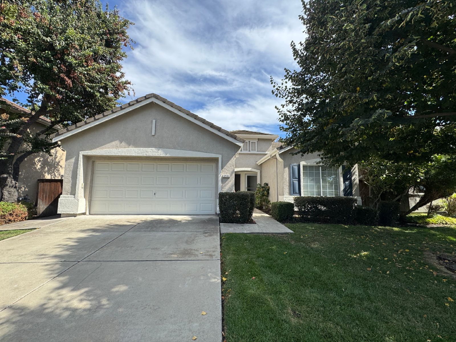 3741 Bridlewood property image