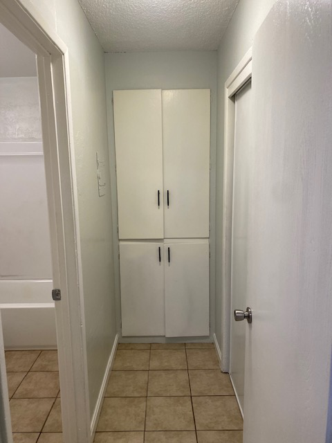 1143 E Park St Apt 2 property image