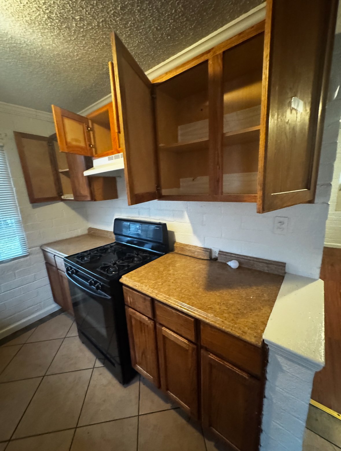 2260 E Hazelton Ave property image