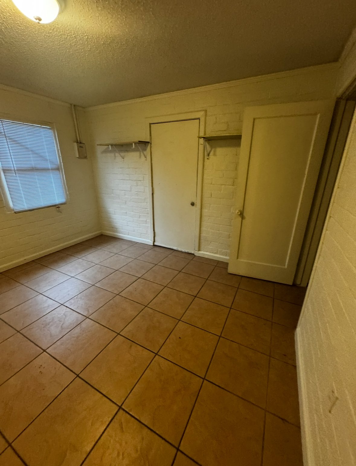 2260 E Hazelton Ave property image