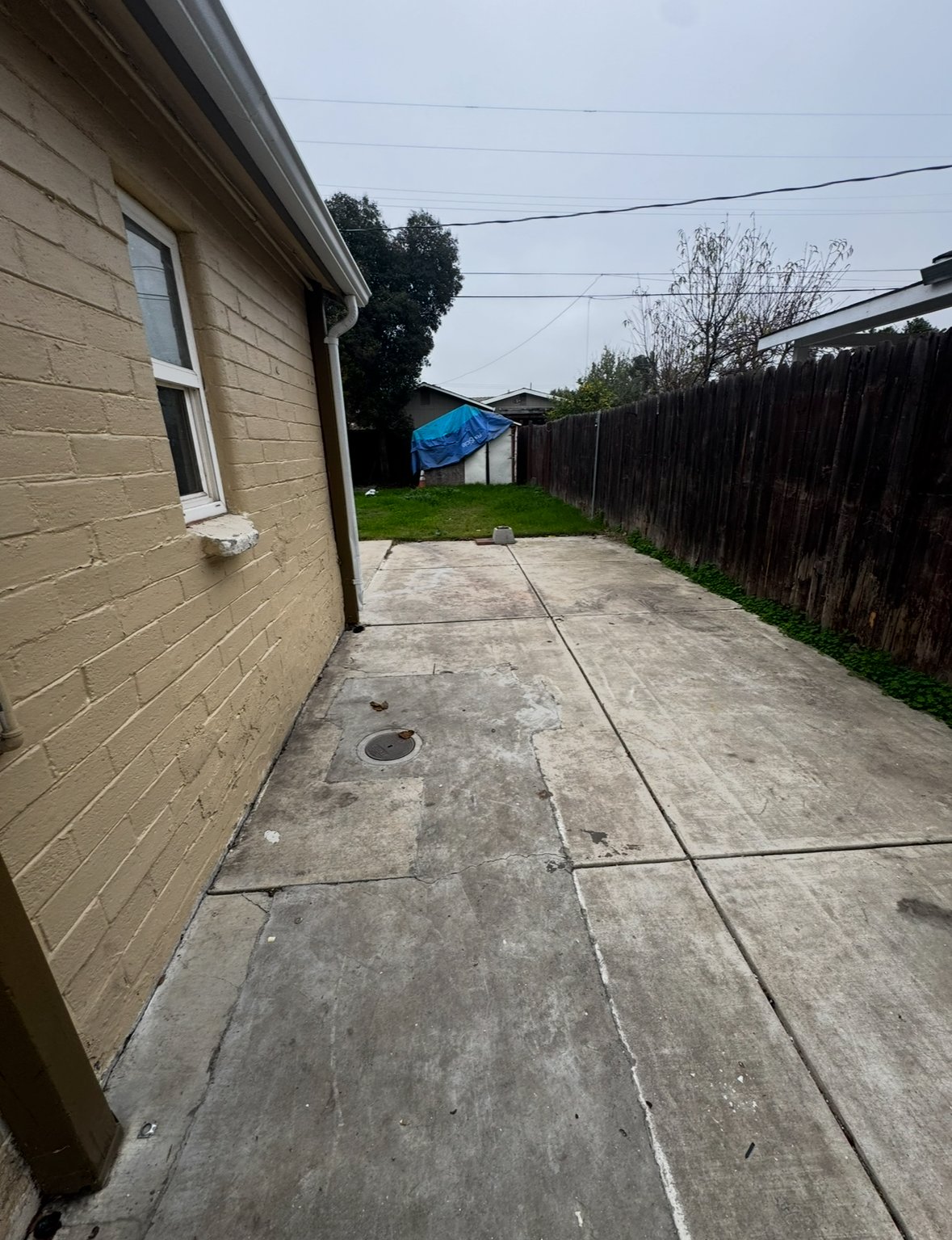 2260 E Hazelton Ave property image