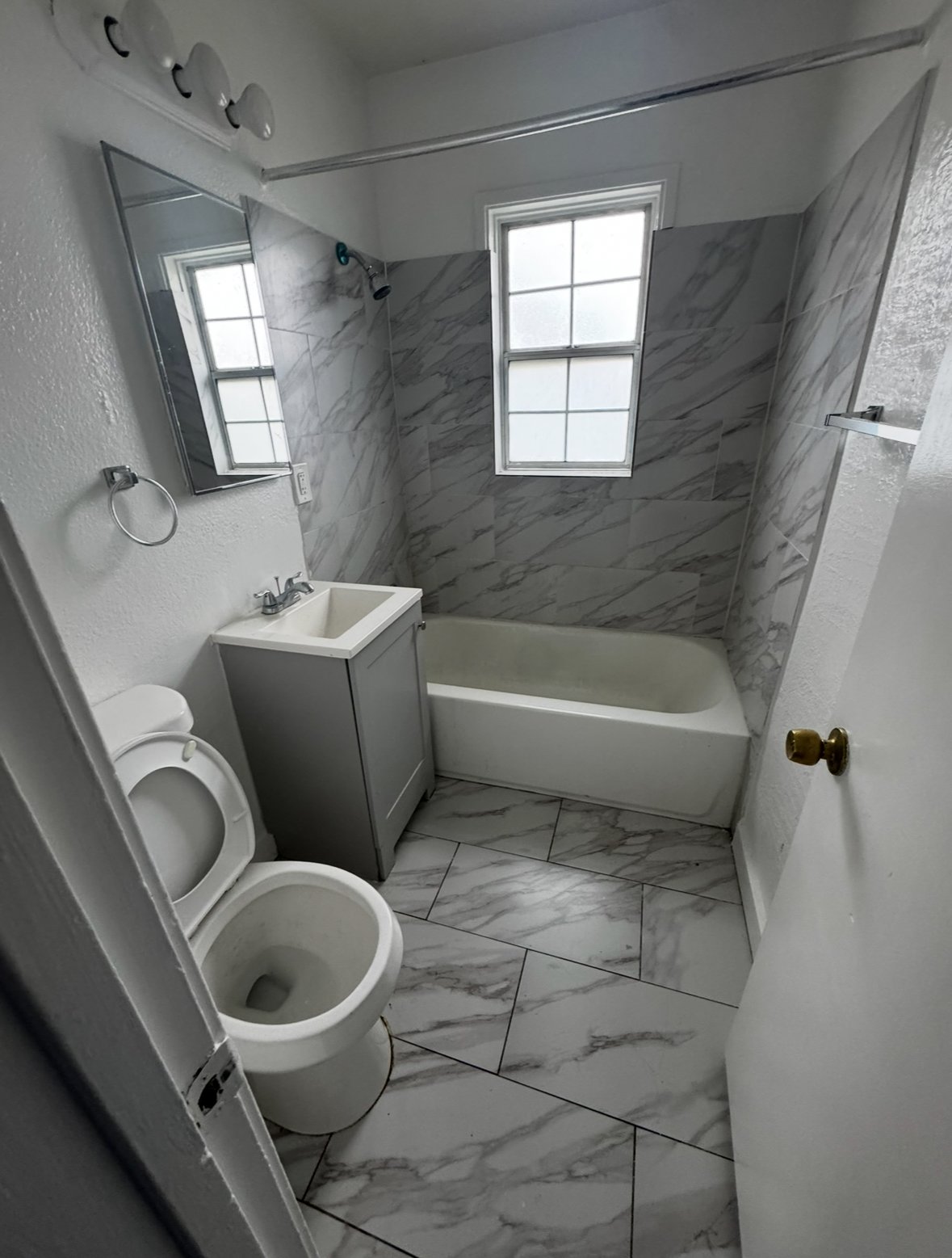 3122 Callecita St Apt 4 property image