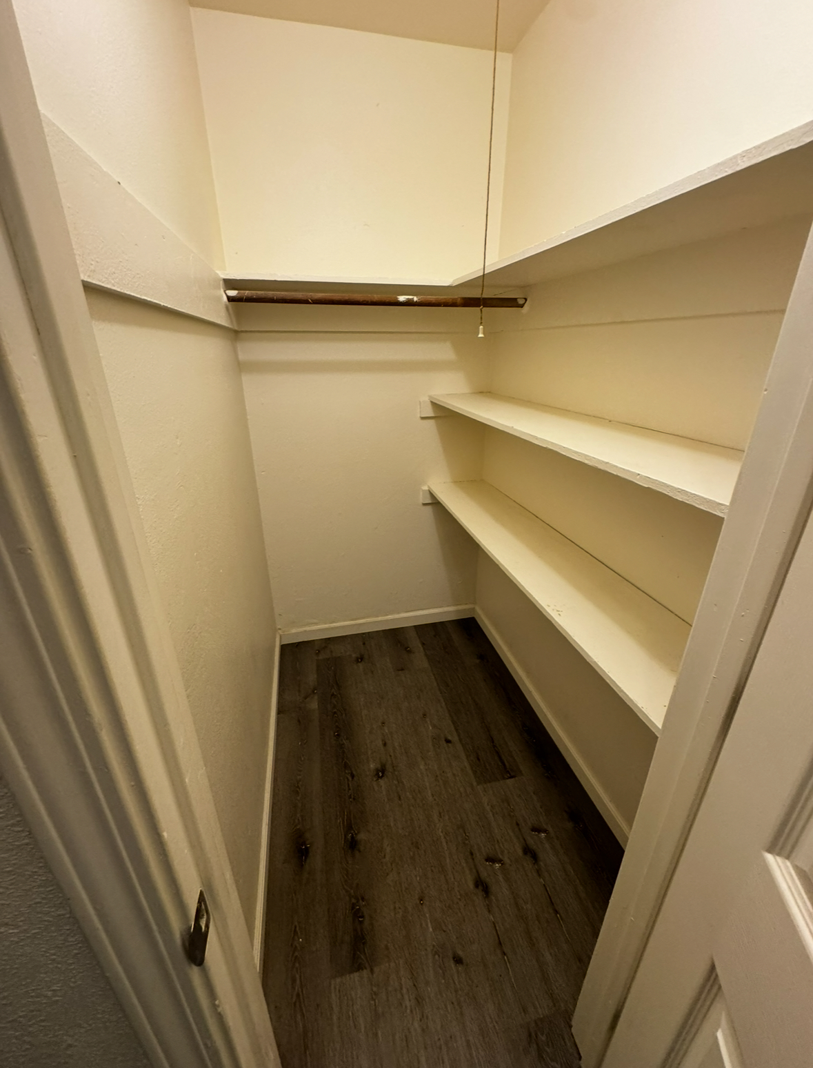 1555 Sonoma Ave Apt 4 property image