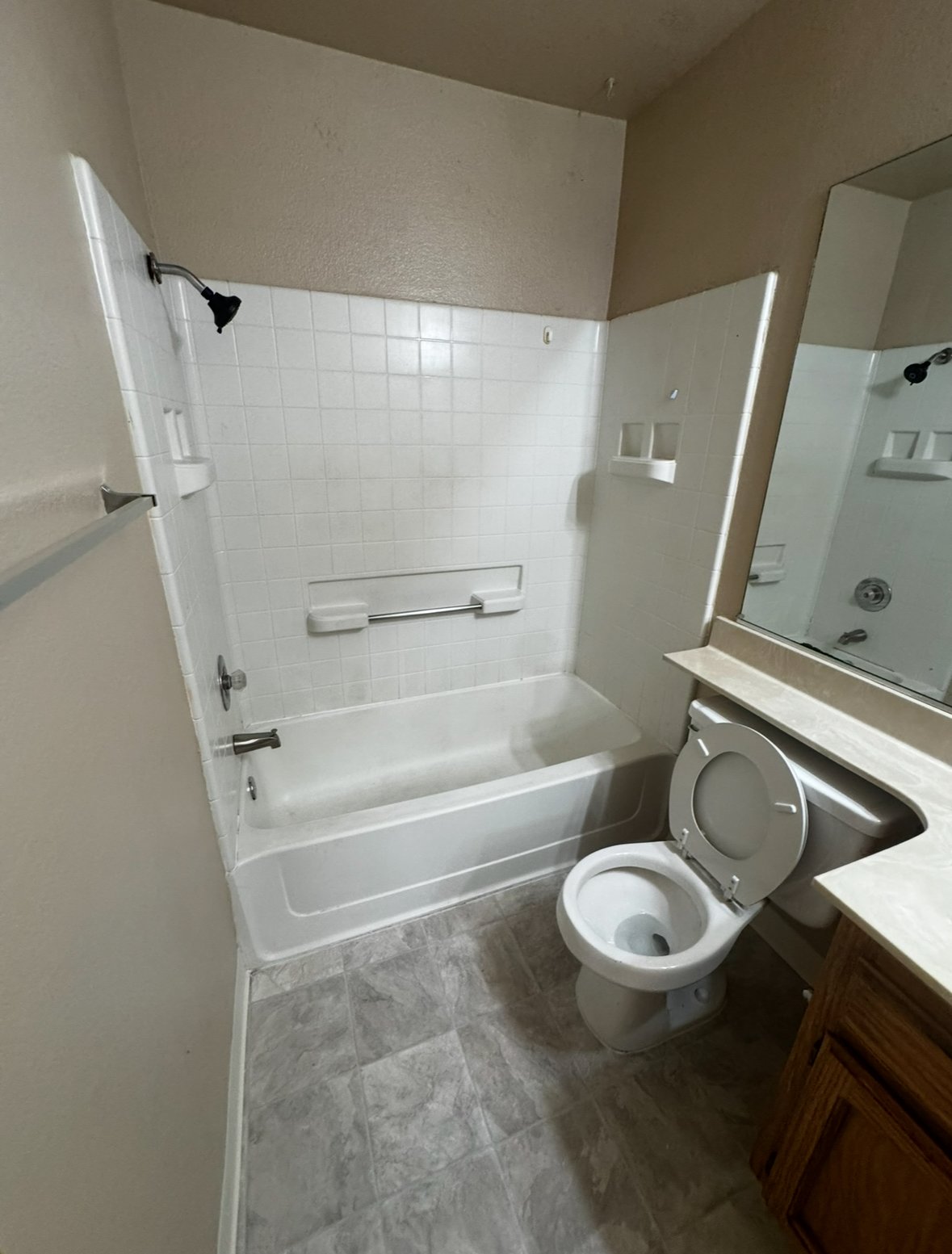 2407 Dry Creek Way Stockton Ca 95206 property image