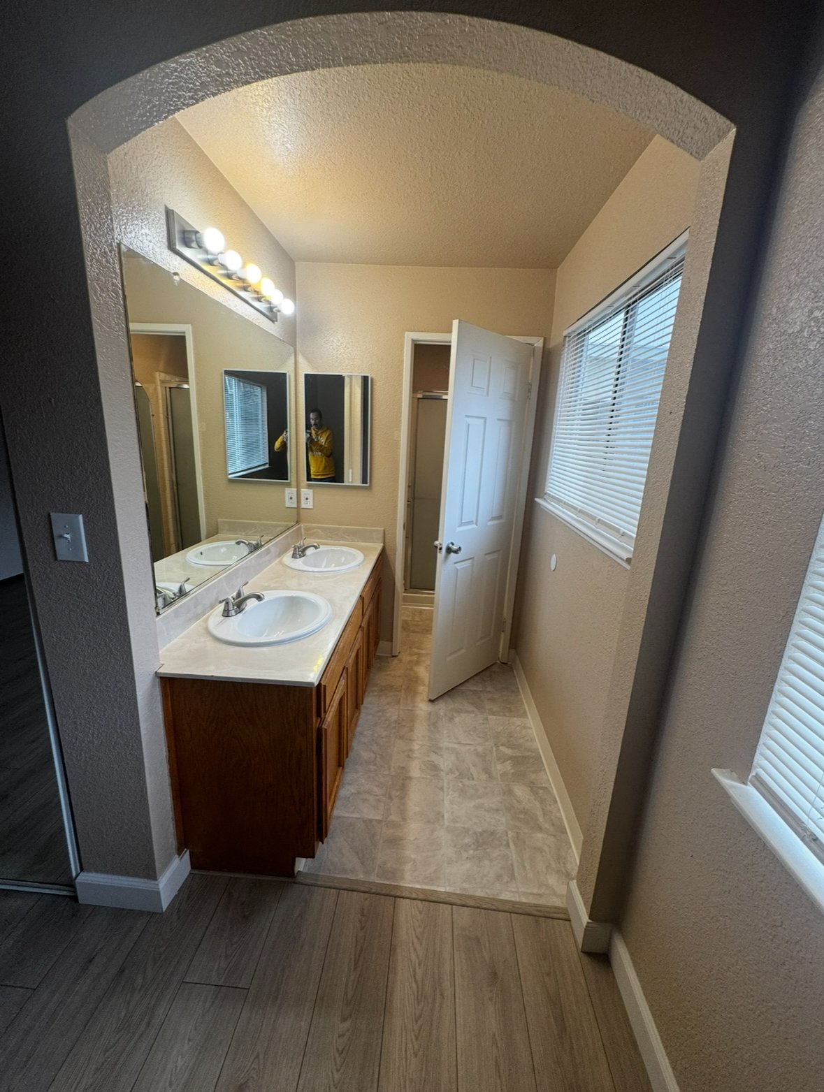 2407 Dry Creek Way Stockton Ca 95206 property image