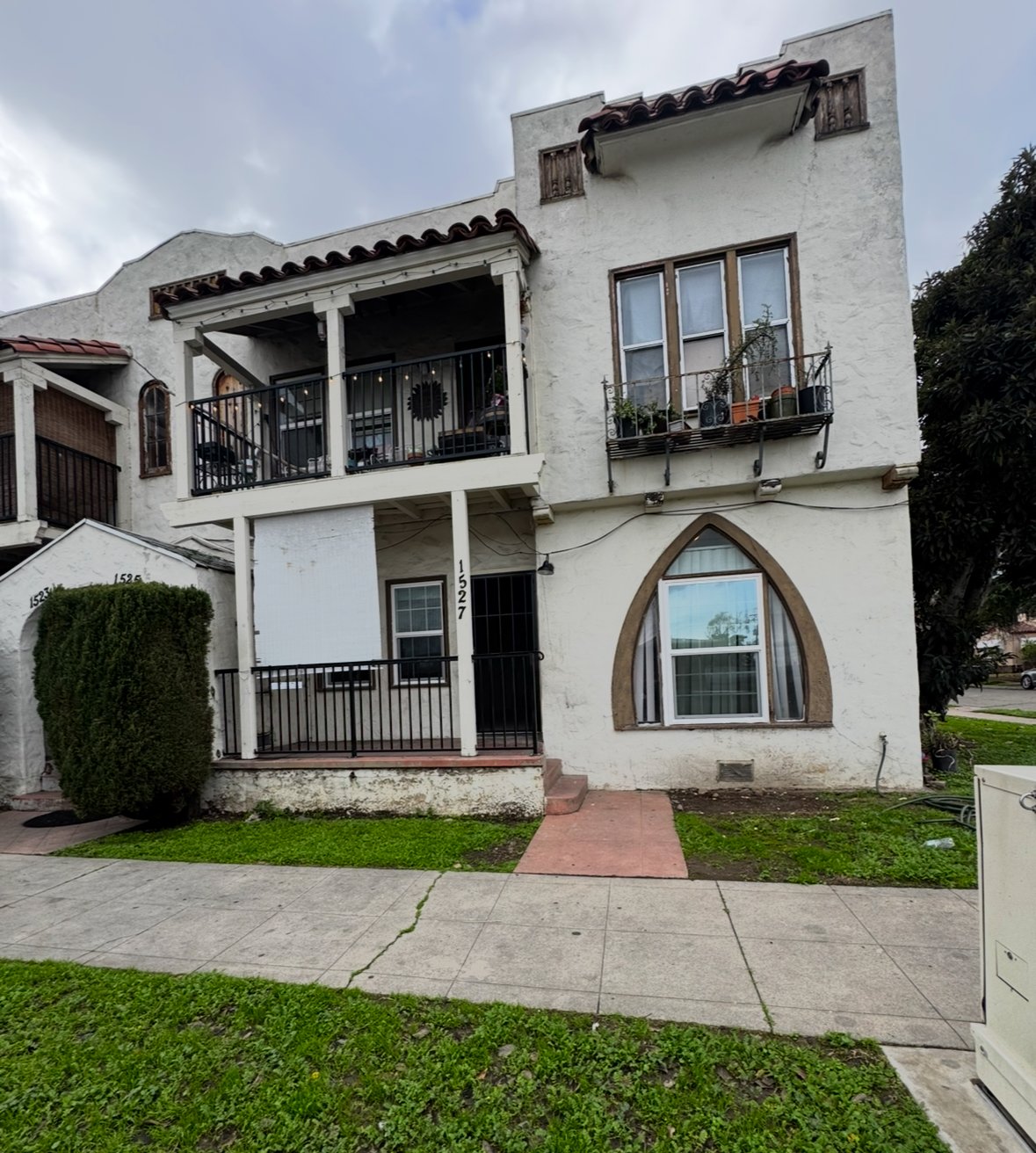 1527 N Edison property image