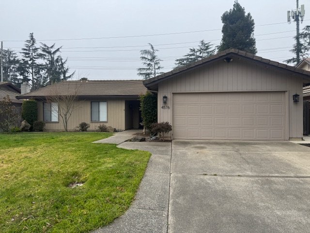 4576 Windy property image