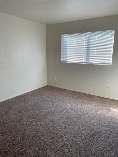 1211 S Central Ave #C property image