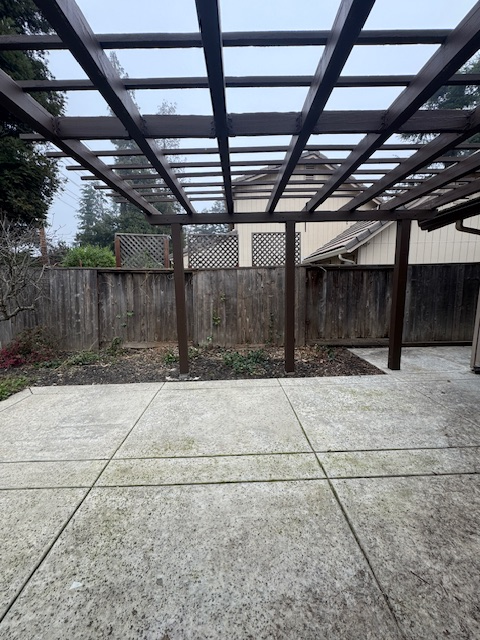 4576 Windy property image