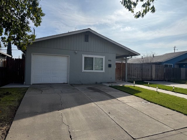 1976 La Jolla Drive property image