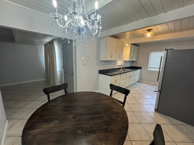 1976 La Jolla Drive property image