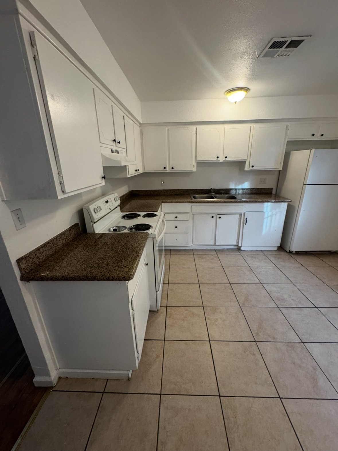 Unit 3 property image