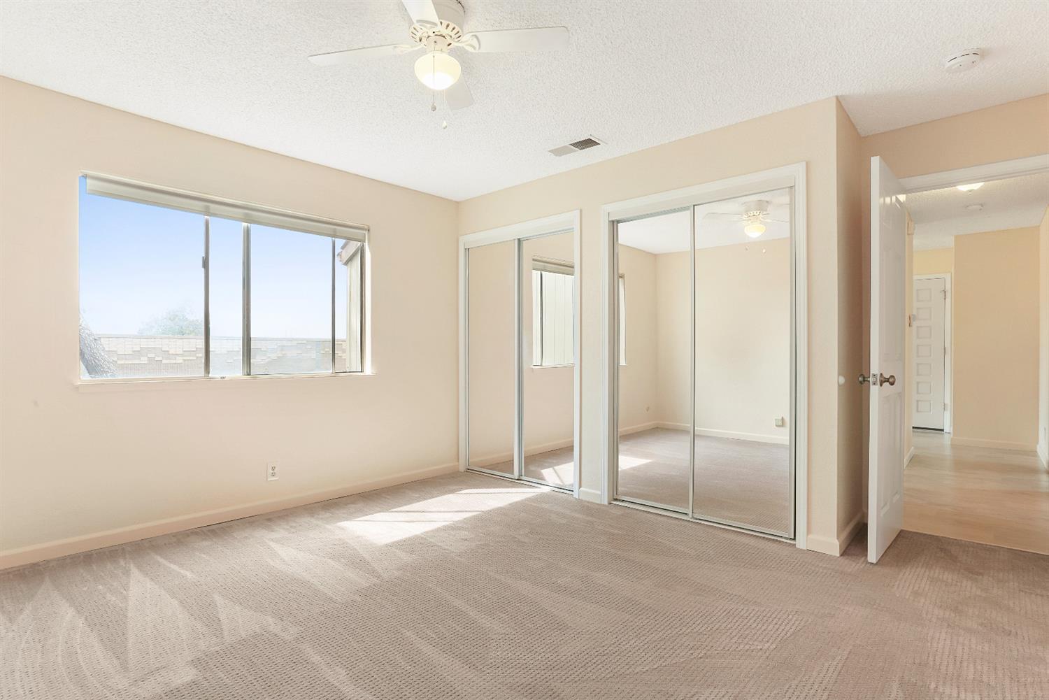 TEMPOARY RENT SPECIAL!!! 3 MONTHS @ $1595 (read description) property image