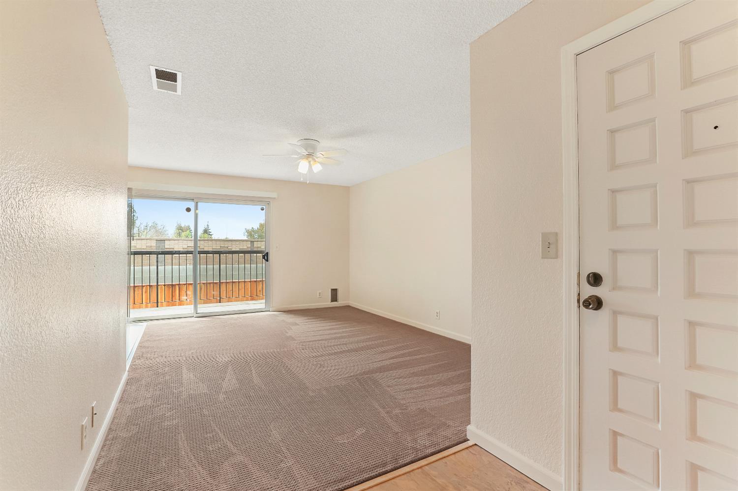 TEMPOARY RENT SPECIAL!!! 3 MONTHS @ $1595 (read description) property image