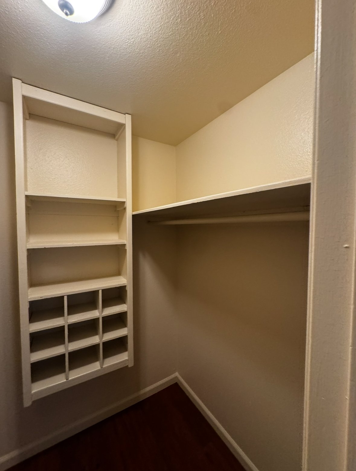 Unit25 property image