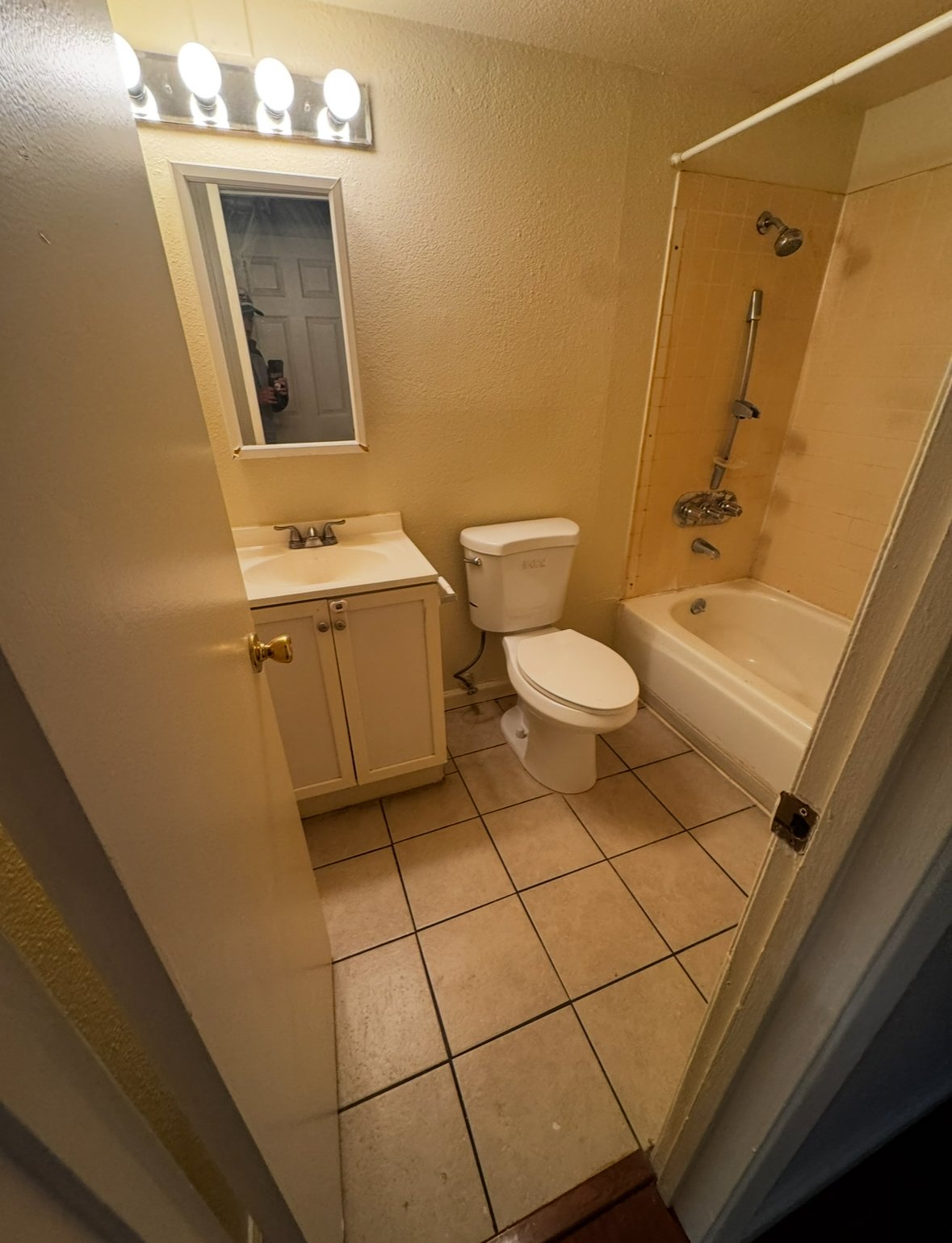 Unit25 property image
