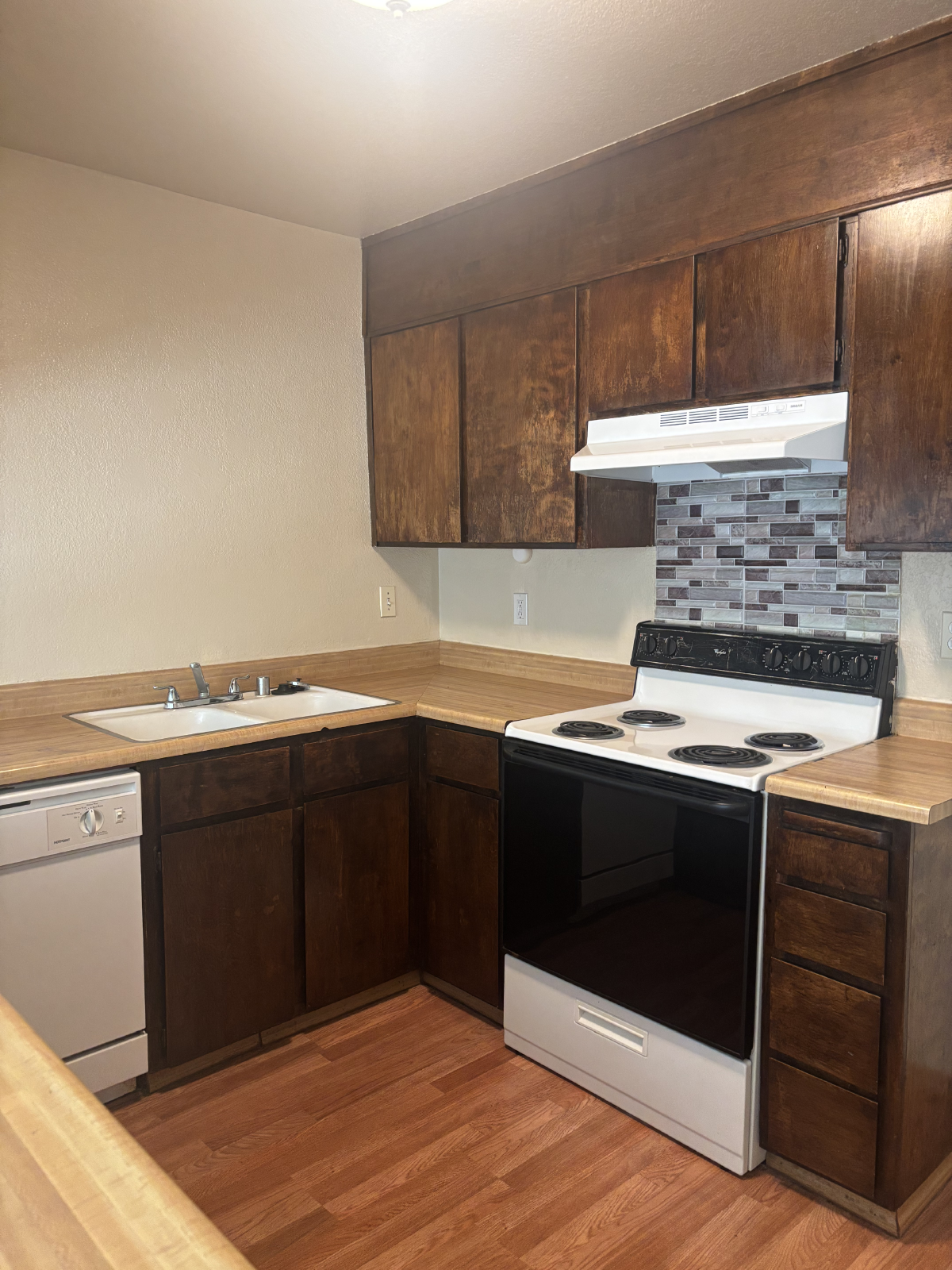 5816 Brush Creek Drive property image