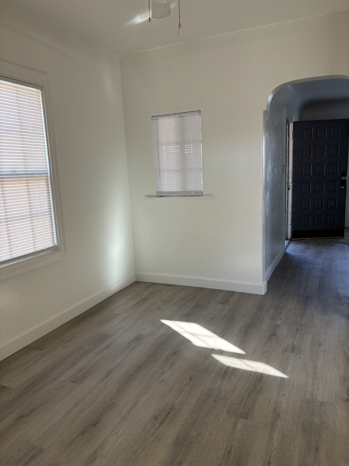 2152 W Rose Stockton Ca 95204 property image