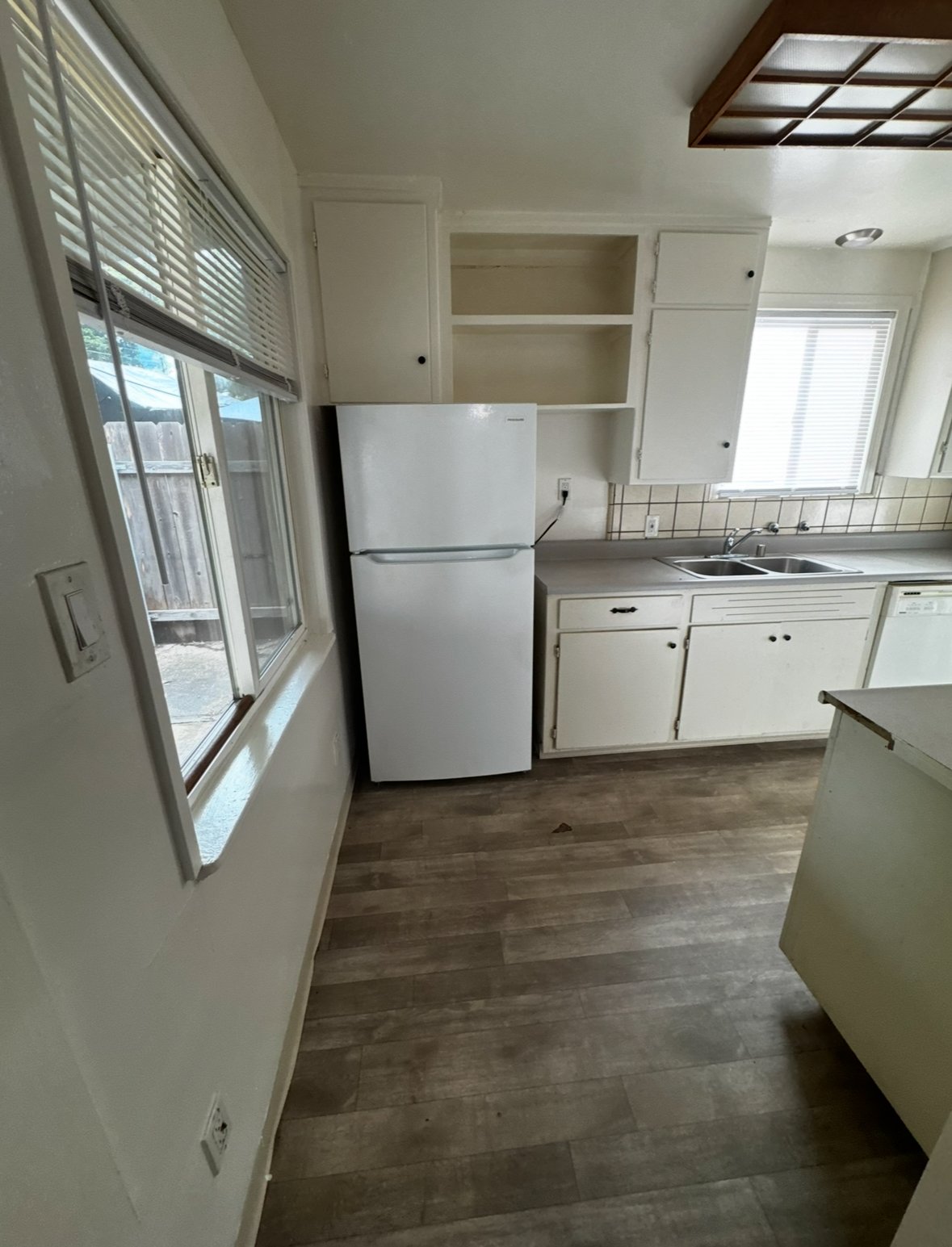 1848 La Jolla Drive property image