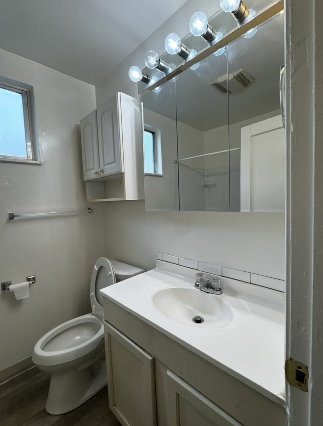 1848 La Jolla Drive property image