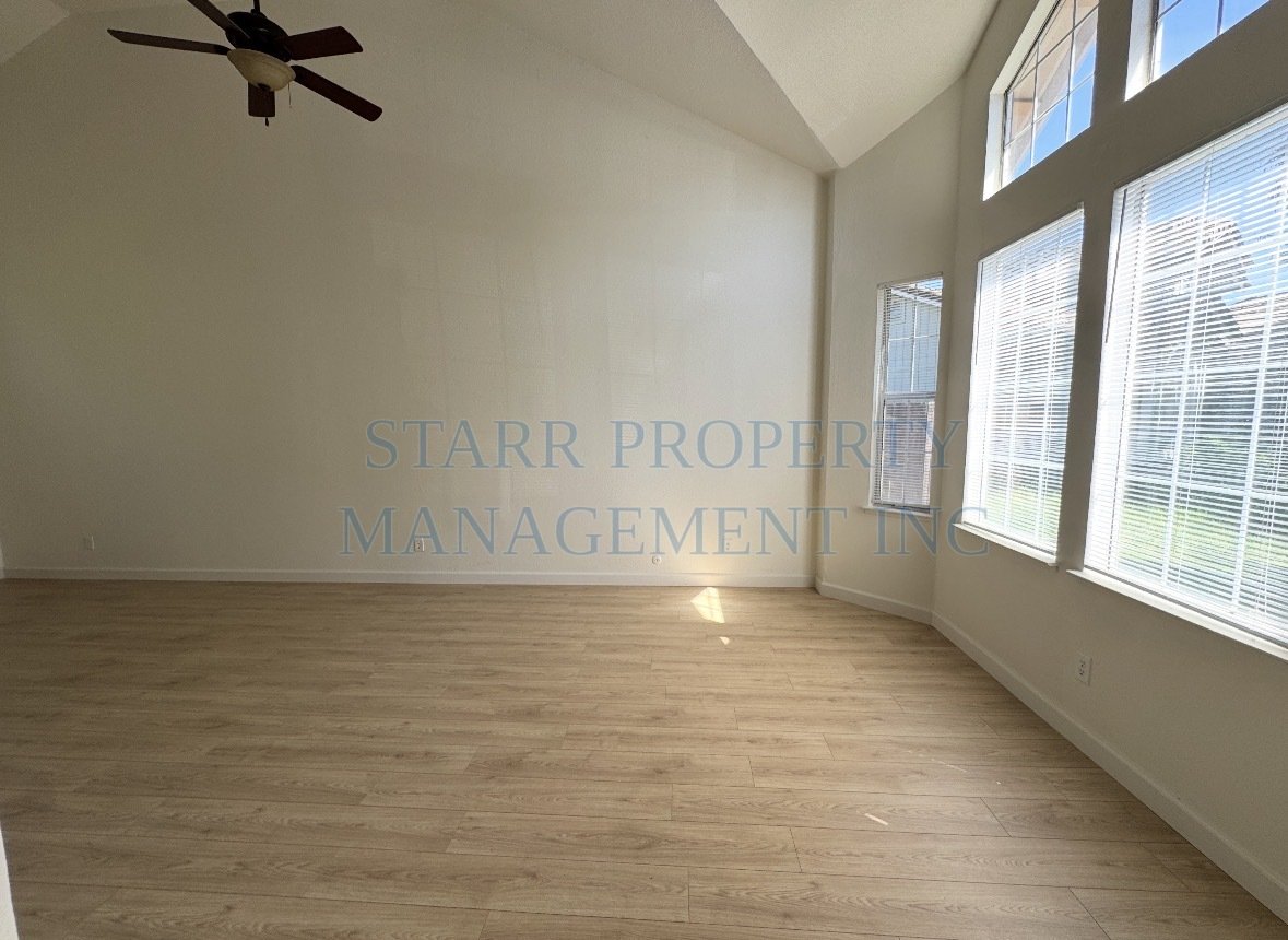 6059 Gentry property image