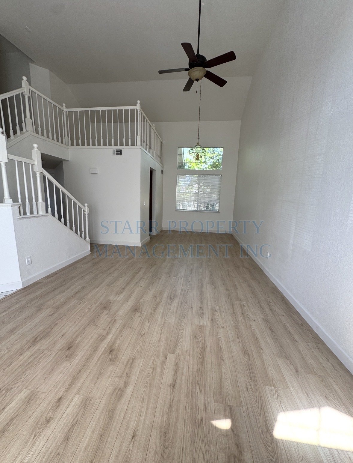 6059 Gentry property image