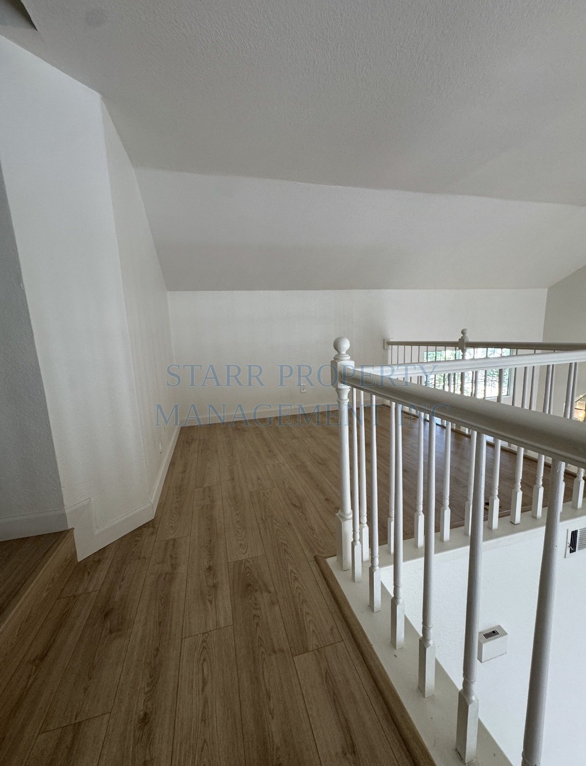 6059 Gentry property image