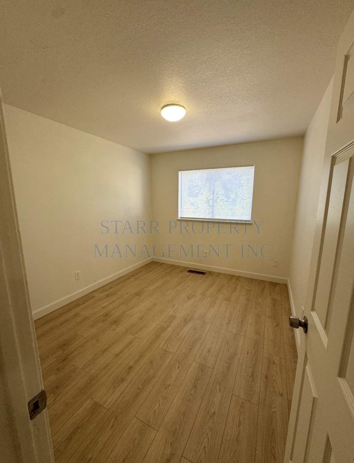 6059 Gentry property image