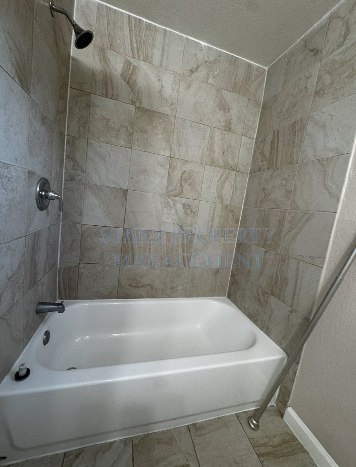 3591 Quail Lakes Dr #121 property image