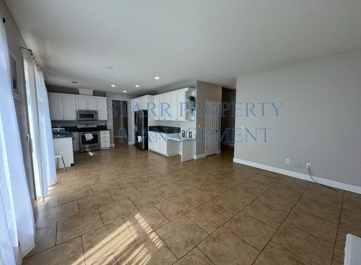 4919 Tyler Stockton CA 95212 property image