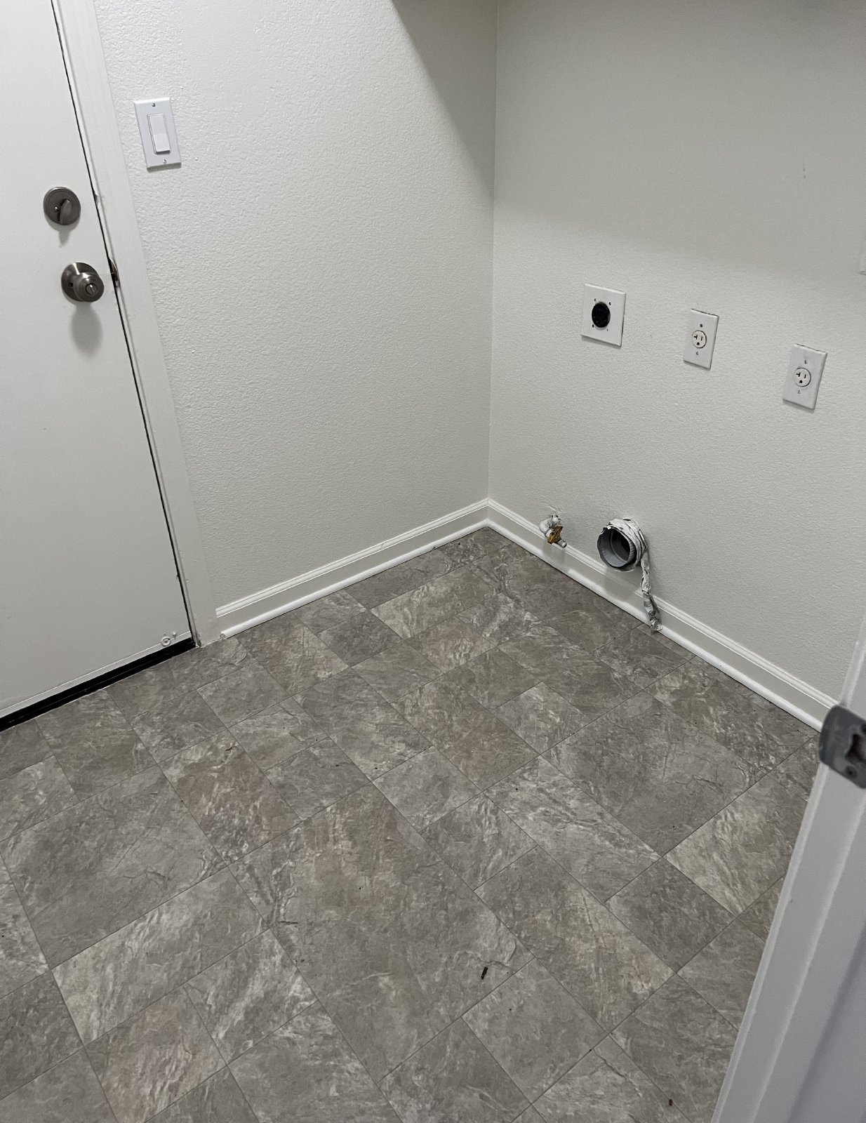5009 Shipwheel Way property image