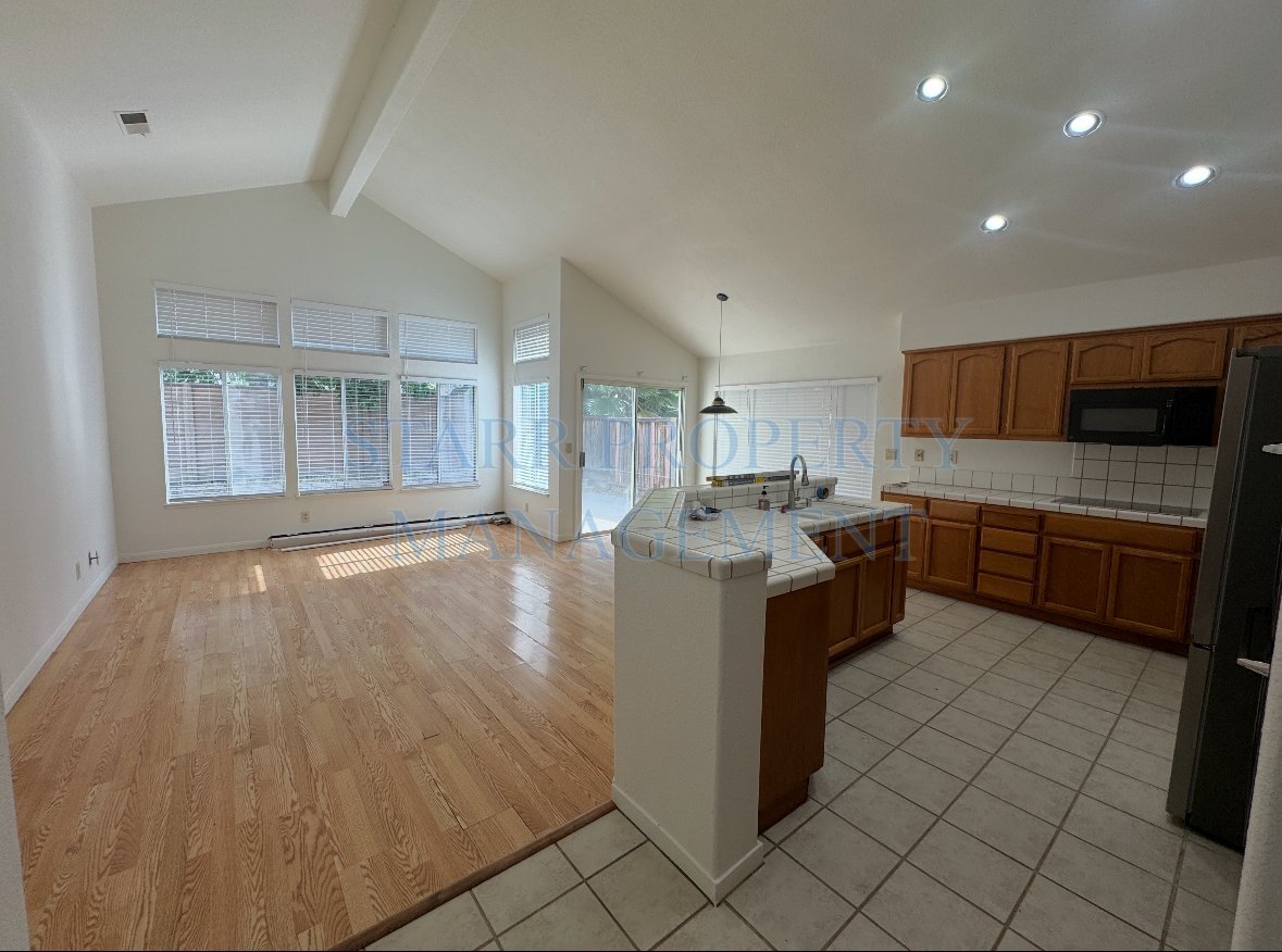 1473 Kimiyo property image