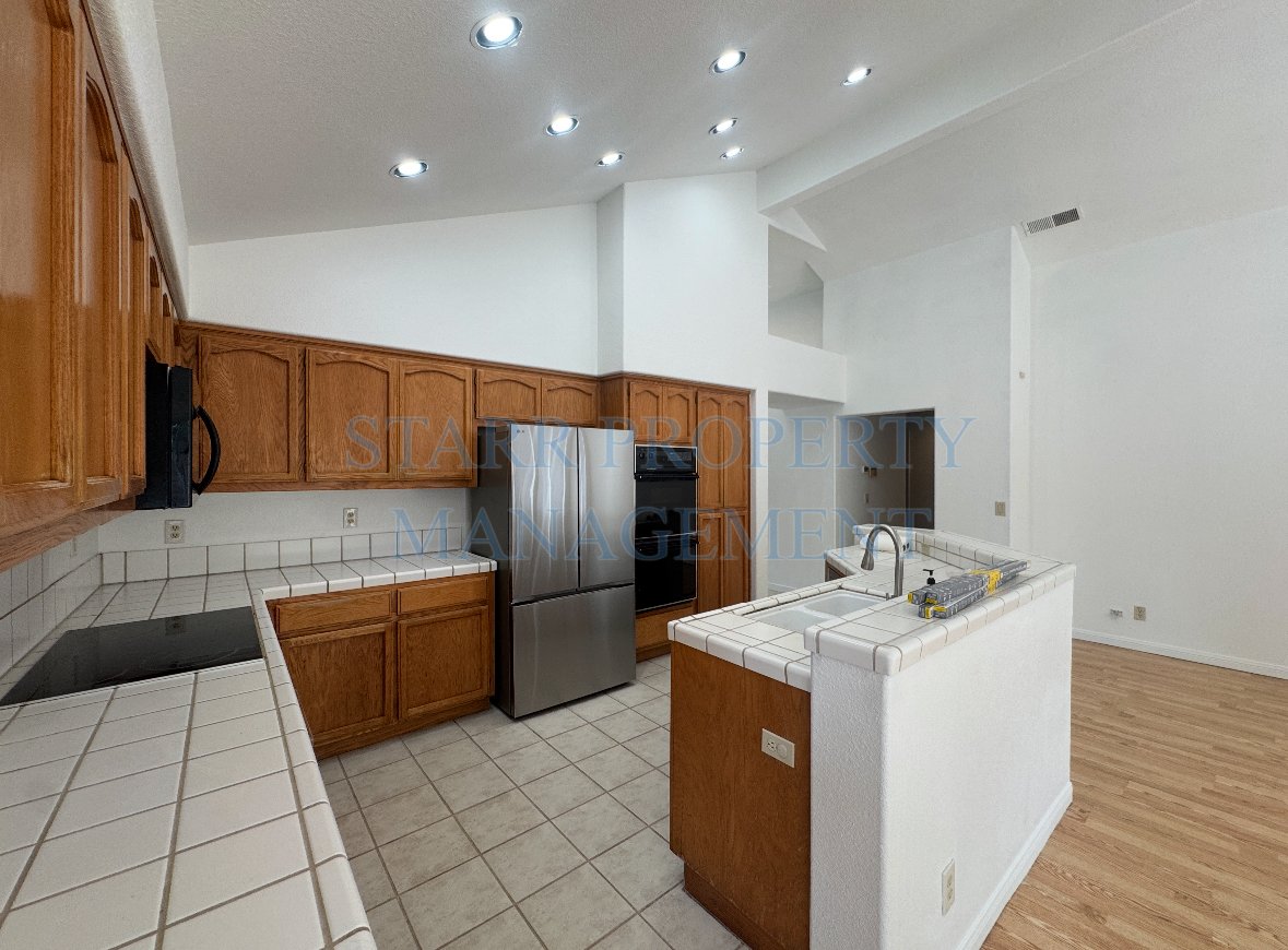 1473 Kimiyo property image