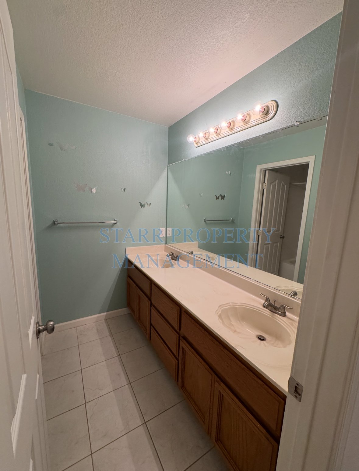 10086 River Falls Cir property image